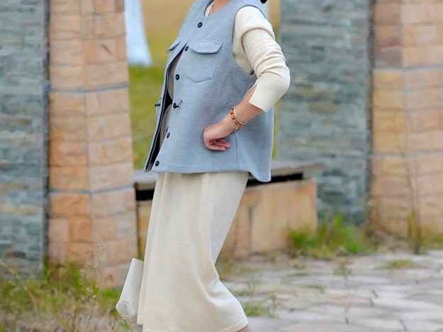 微胖中年女人春季穿搭指南：5个实用建议让你显瘦又时尚