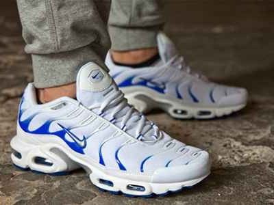 Air是什么牌子的鞋？从笨重气囊到脚下腾云的奇迹蜕变