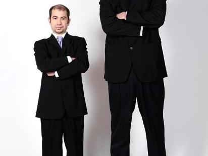 矮个子穿搭秘籍：3招搞定比例，小个子也能逆袭超模气场