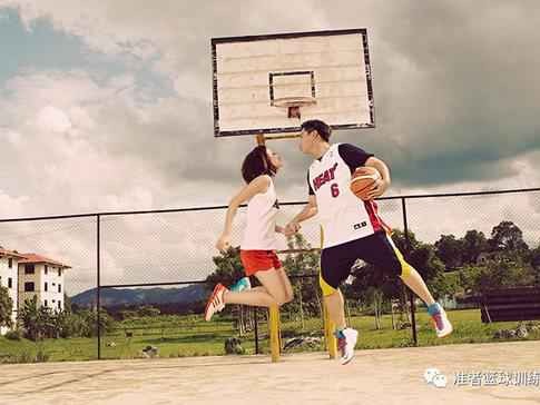 冬日球场穿搭秘籍让你暖洋洋打篮球