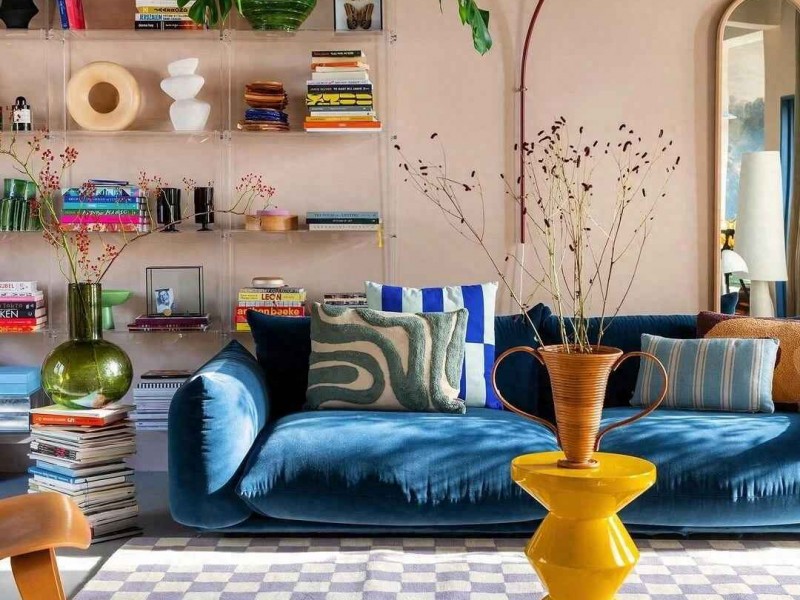 蓝绿搭配穿衣指南：女主人色彩感超棒，搭配技巧大公开