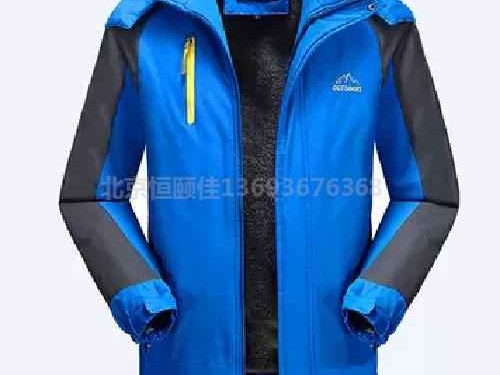冲锋衣怎么选不踩坑 2025口碑品牌真实力解析
