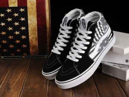 匡威档次定位解析 国民帆布鞋王者到底啥水平