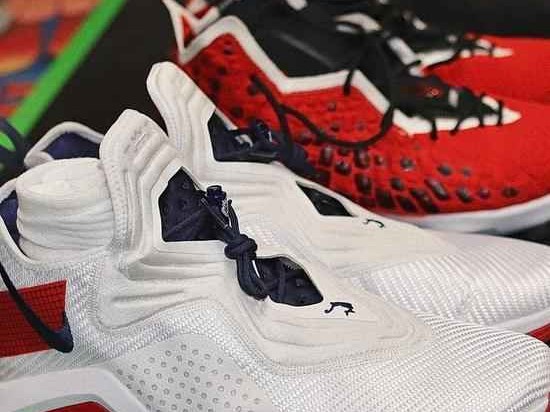 你的宝贝球鞋还在吃灰吗手把手教你从杂乱无章到井井有条