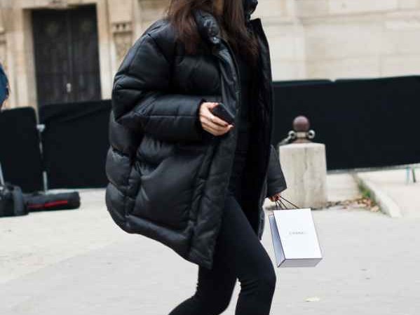 羽绒服里面穿什么才时髦 这些内搭方案让你温度风度全都要