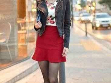 包臀裙配上衣绝了，这么穿美翻全街