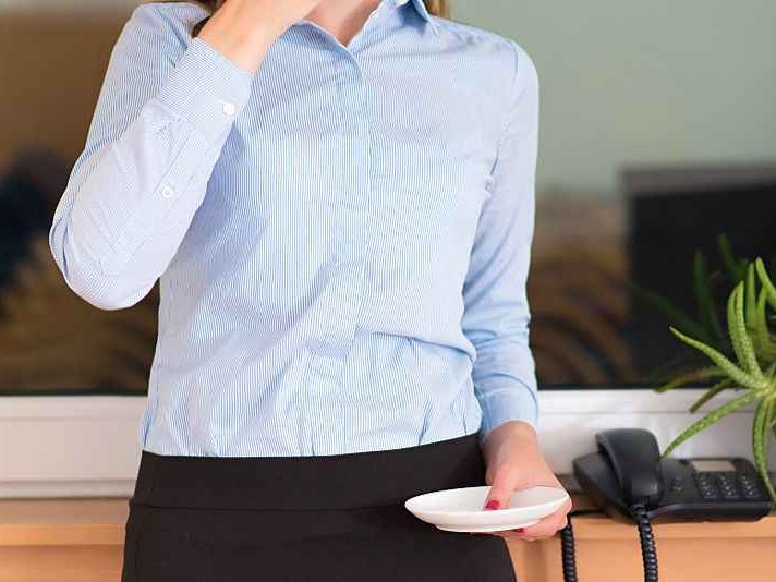 土黄搭配颜色全攻略时尚又实用