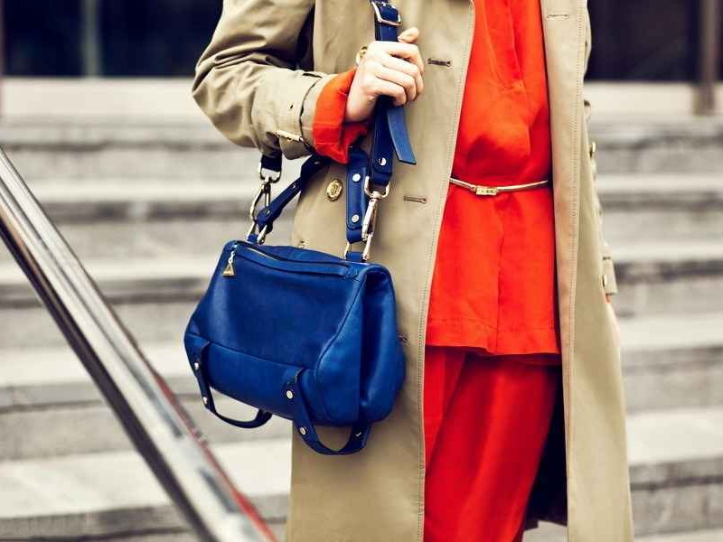 2018年矮个子女生穿搭宝典：瞬间显高的实用搭配技巧