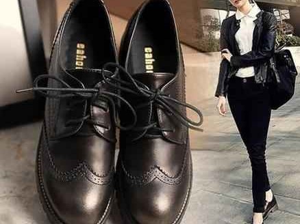 英伦女人穿衣搭配 英伦风穿搭，轻熟优雅有气场，又飒又美的女孩快快安排