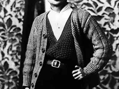 找回失落的体面：为何你的衣橱里，欠一身香港中式男装？