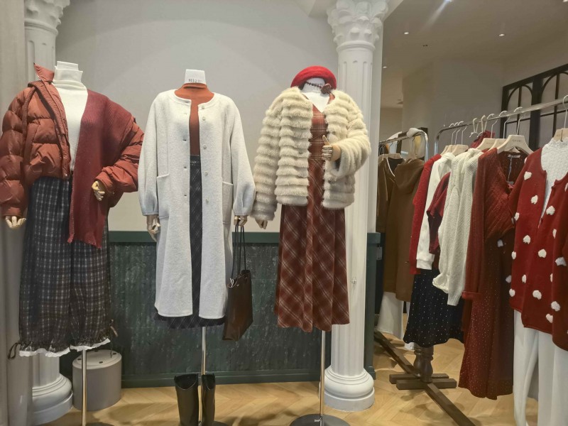 冬日情侣约会穿搭全攻略：那夏古助你甜蜜感满分！