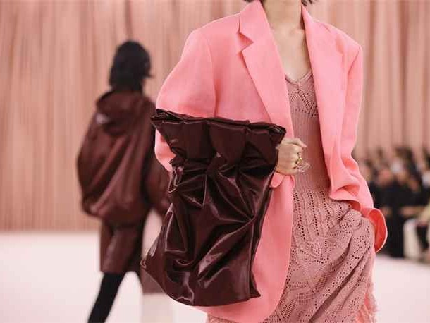 压箱底的宝藏：我的中式女裙装收集与搭配心得