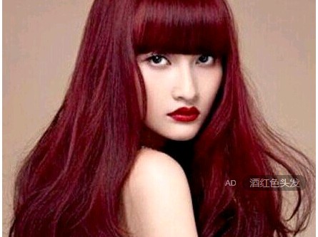 酒红色穿对显白又高级 这篇肤色搭配指南请收好