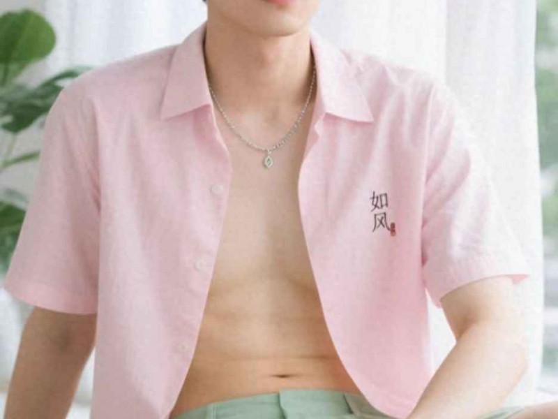 清新男孩夏日穿搭指南：阳光休闲风，帅气一夏！