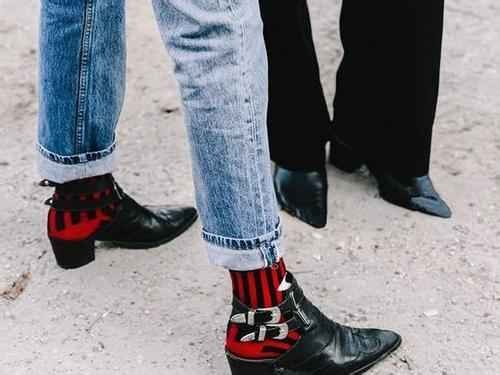 单鞋搭袜子的隐藏秘诀原来在这儿