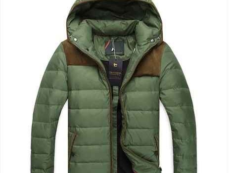 2026年羽绒服颜色款式大揭秘 这样穿又暖又时髦告别土气