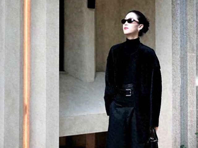 穿衣搭配同色系 同色系穿搭也太绝了，高级感不费力