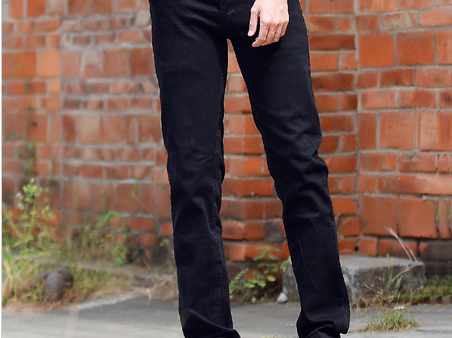 休闲裤外套搭配妙招让你时尚出街