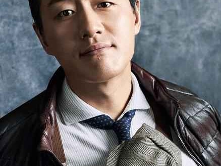 中年男士穿搭色彩指南：告别老气横秋，用这3种颜色穿出年轻活力