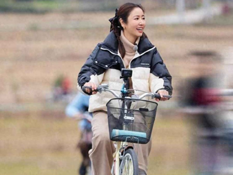 下身穿衣搭配技巧：林心如秋冬时尚穿搭指南