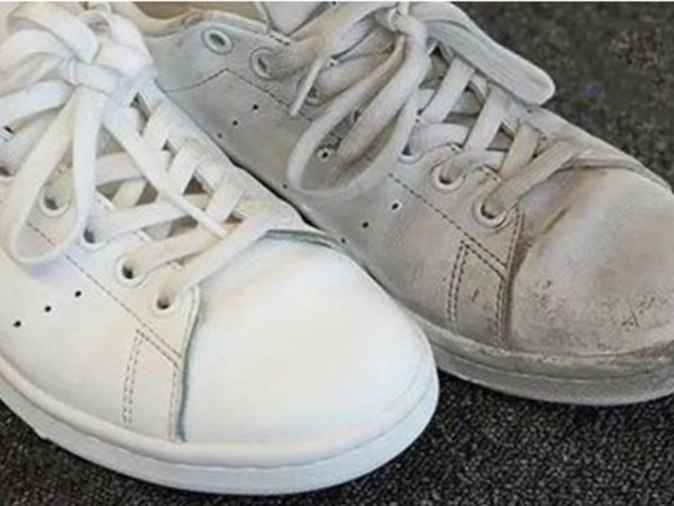 白鞋洗白大作战 跟发黄变脏彻底说再见