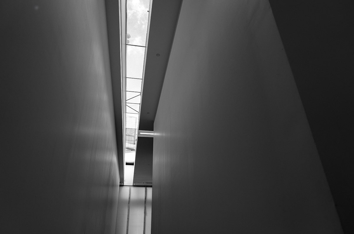 小个子微胖女生羽绒服穿搭全攻略:告别臃肿,显瘦时尚一步到位!