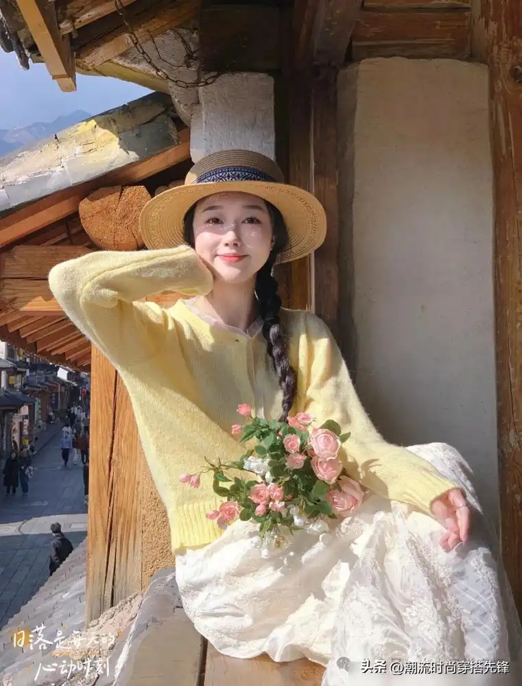 150cm小个子穿搭秘诀:针织衫+半裙这样穿,拍照直接出圈! 150cm小个子穿搭秘诀:针织衫+半裙这样穿,拍照直接出圈!